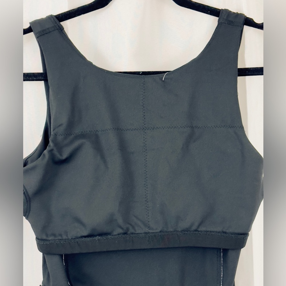 Move Theology Black 25” Sleeveless Jumpsuit with Piping & Scoop Back Large NWT - Picture 9 of 9